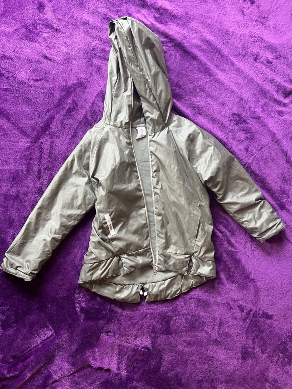 Booso Hooded Metallic Metallic Olive Green Windbreaker Size 6/7 Made in Poland